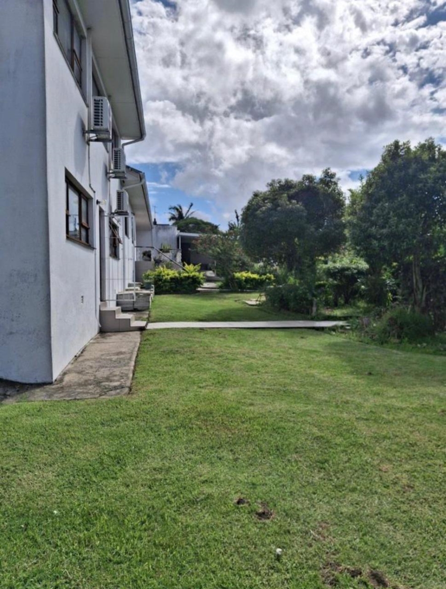 9 Bedroom Property for Sale in Sunnyridge Eastern Cape